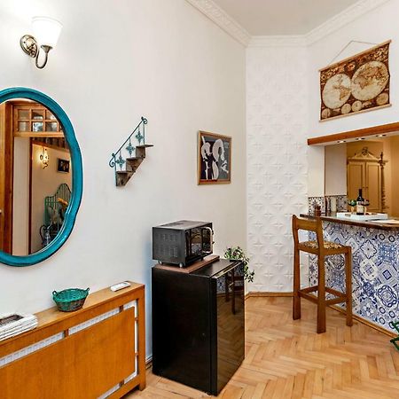★ Blue Door Rhapsody ★ - Special Stay In Old Town! Tbilisi Esterno foto