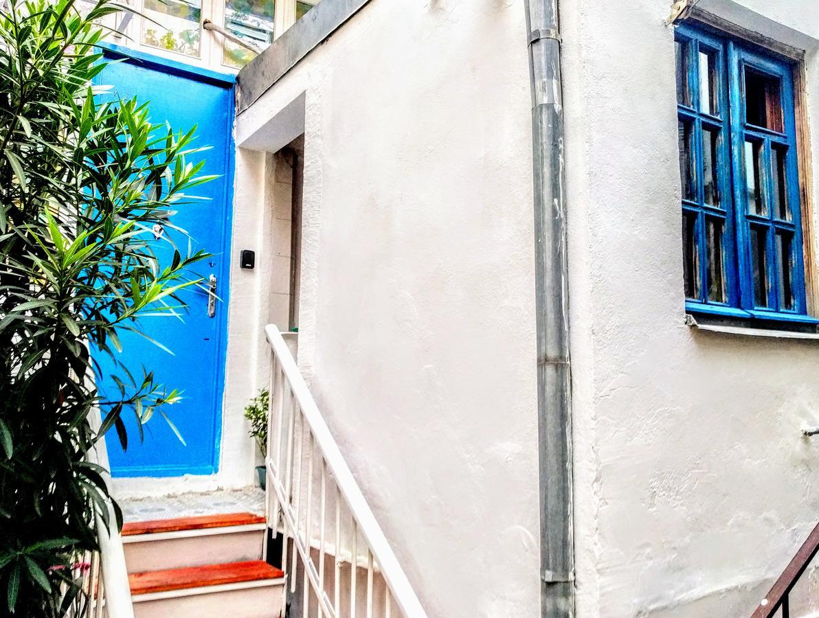 ★ Blue Door Rhapsody ★ - Special Stay In Old Town! Tbilisi Esterno foto