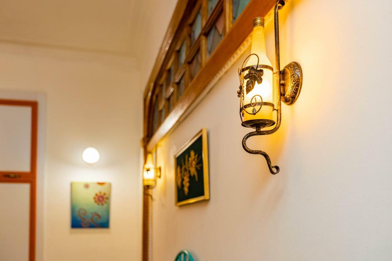 ★ Blue Door Rhapsody ★ - Special Stay In Old Town! Tbilisi Esterno foto